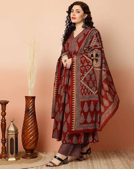 Women Printed Kurta and Pant Set with Dupatta